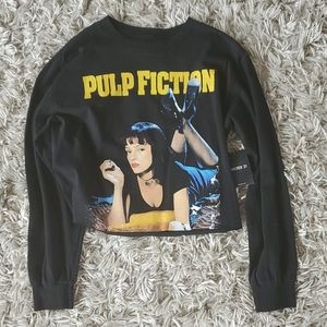 Forever 21 Pulp fiction long sleeved cropped tee